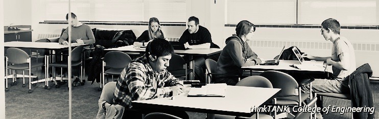 Students in the College of Engineering thinkTANK